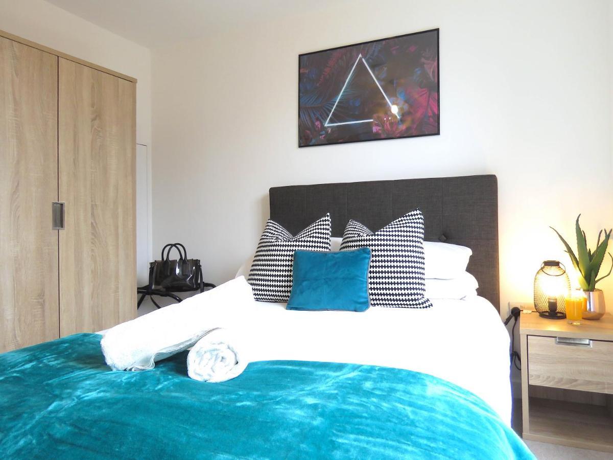 Tudors Esuites Birmingham Corporate Apartments Экстерьер фото